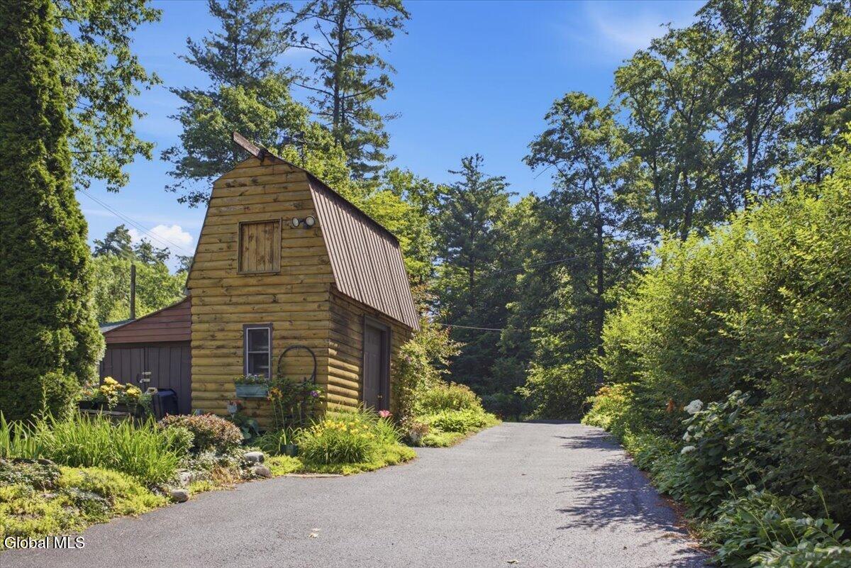 60 Reardon Road