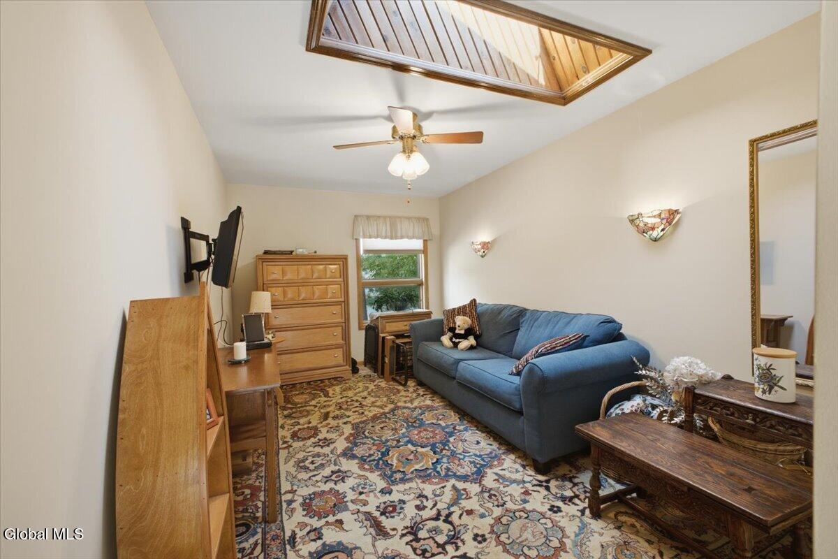 60 Reardon Road