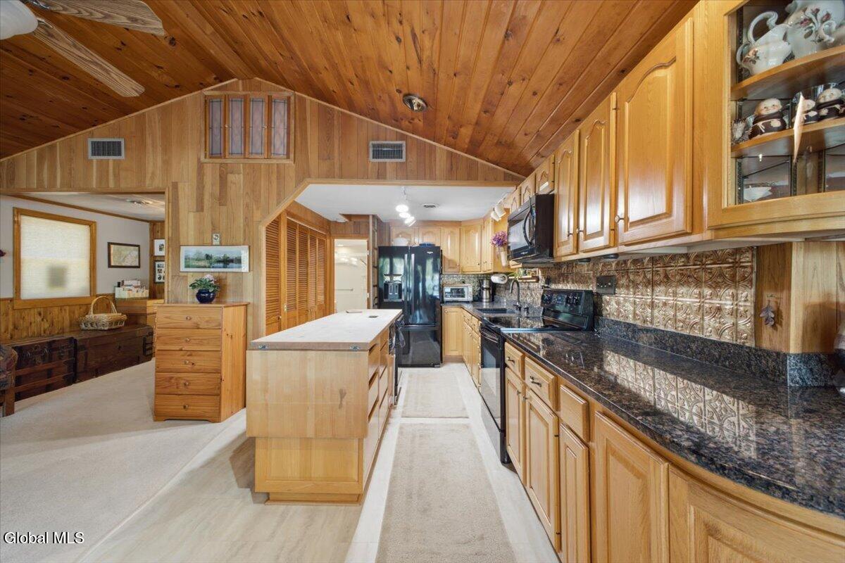 60 Reardon Road
