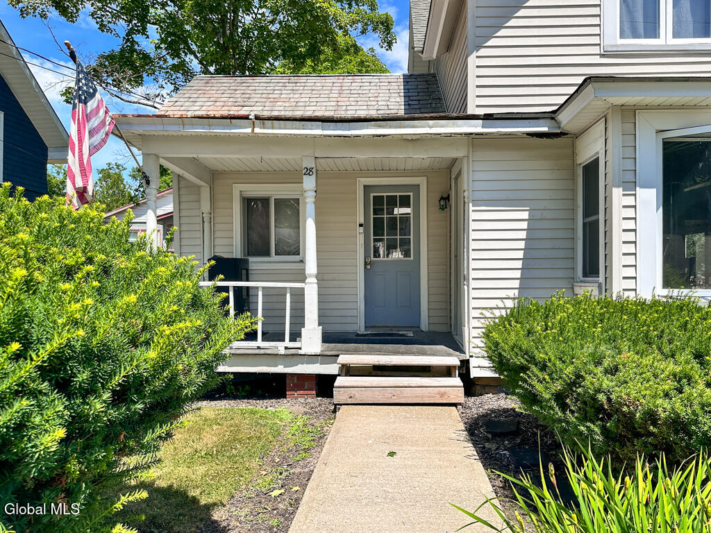 28 Stewart Avenue