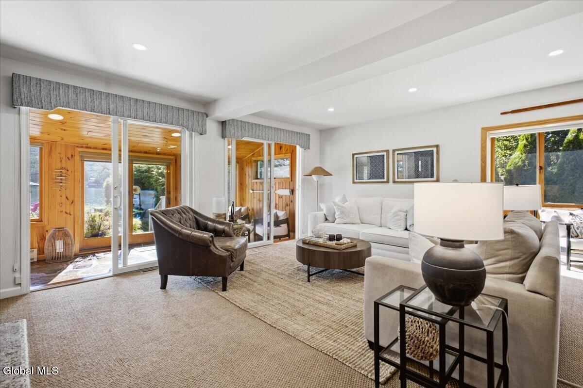 280 Cleverdale Road