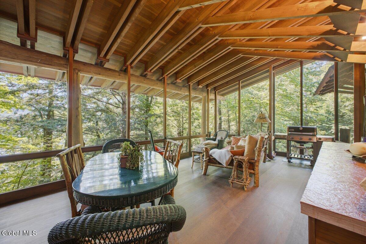 26 Ledge View Lane