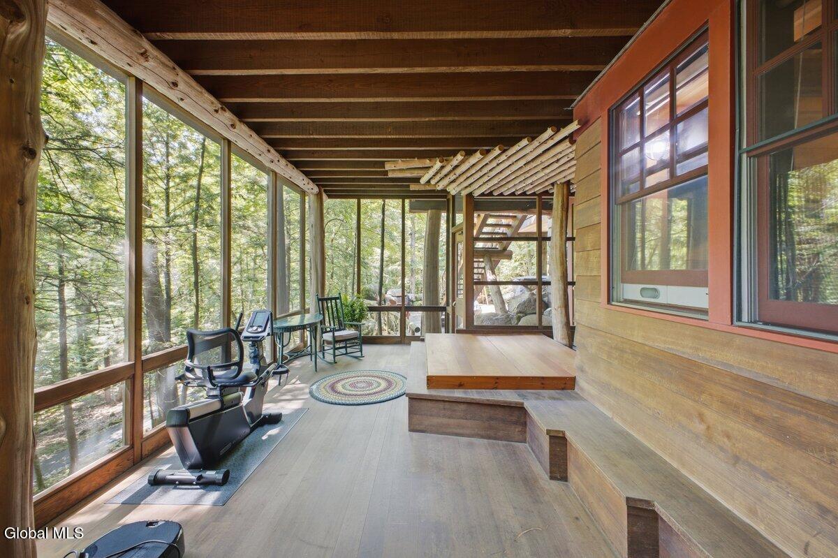 26 Ledge View Lane