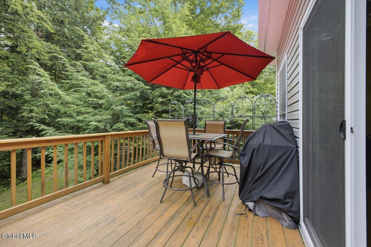 58 Sunny West Lane