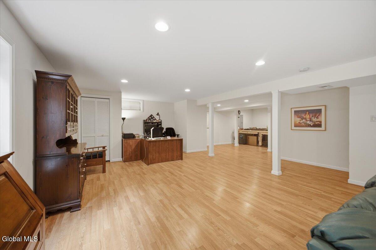 58 Sunny West Lane