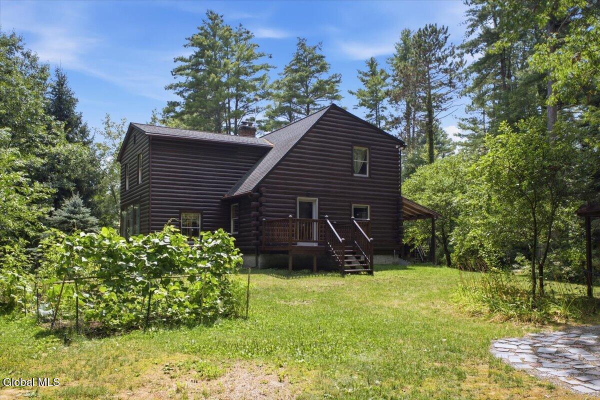 4 Treehouse Lane