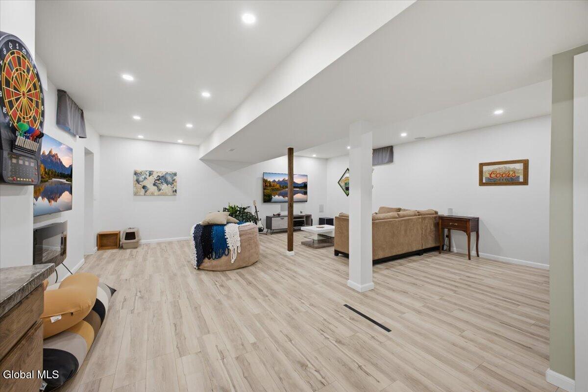 4 Treehouse Lane