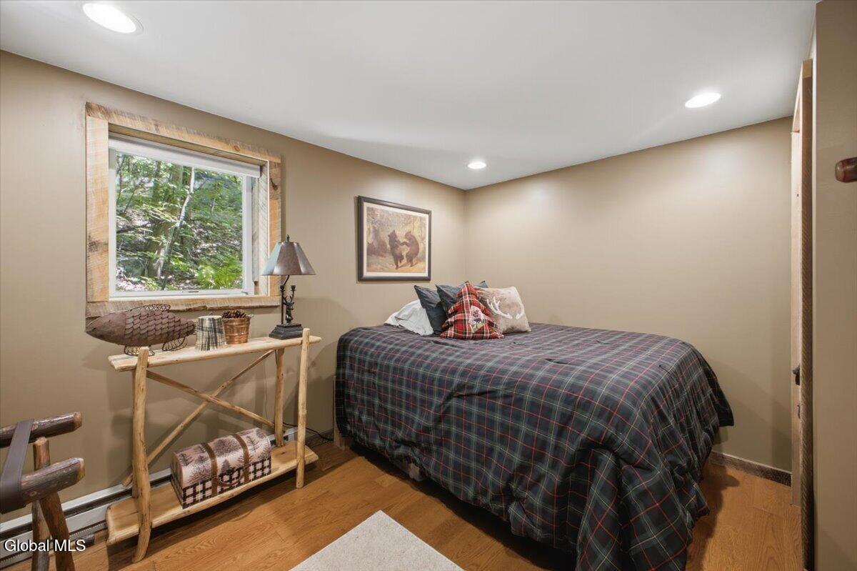 6 Ridgewood Court
