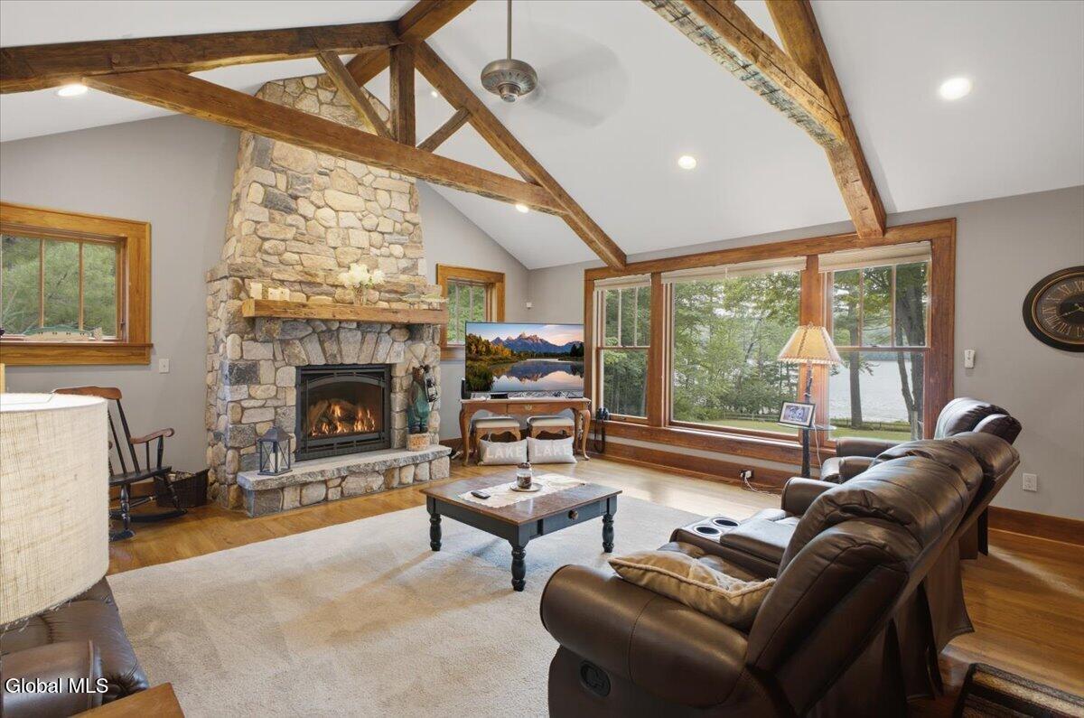 837 Atateka Drive