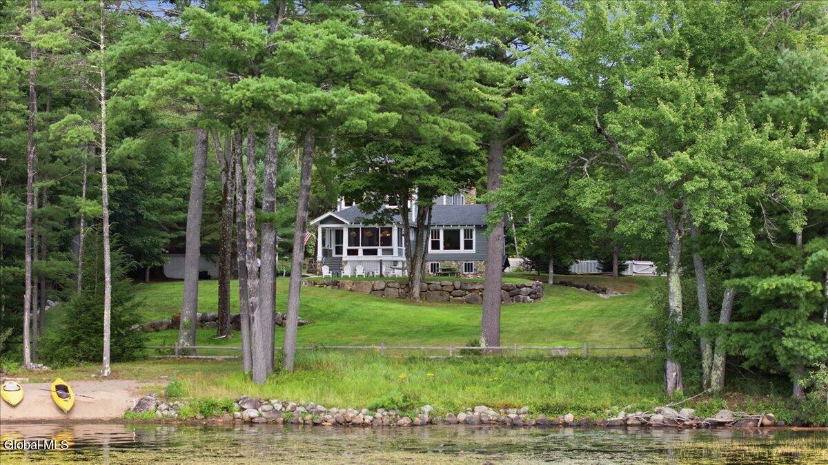 837 Atateka Drive
