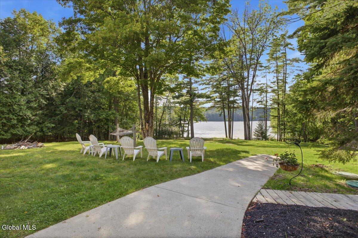 837 Atateka Drive