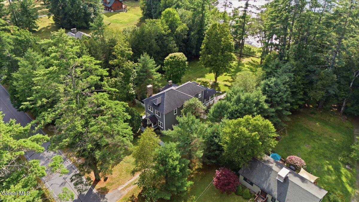 837 Atateka Drive