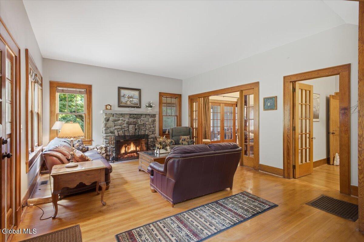 837 Atateka Drive