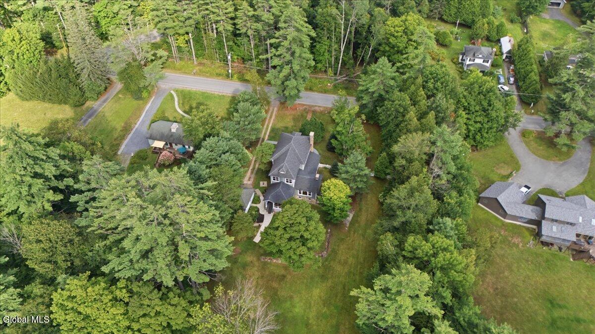 837 Atateka Drive