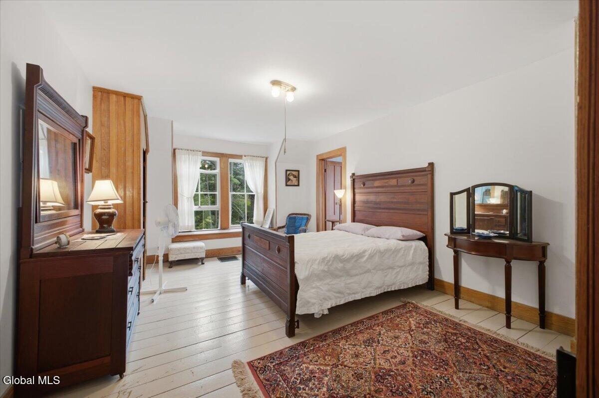 24 Holman Hill Road