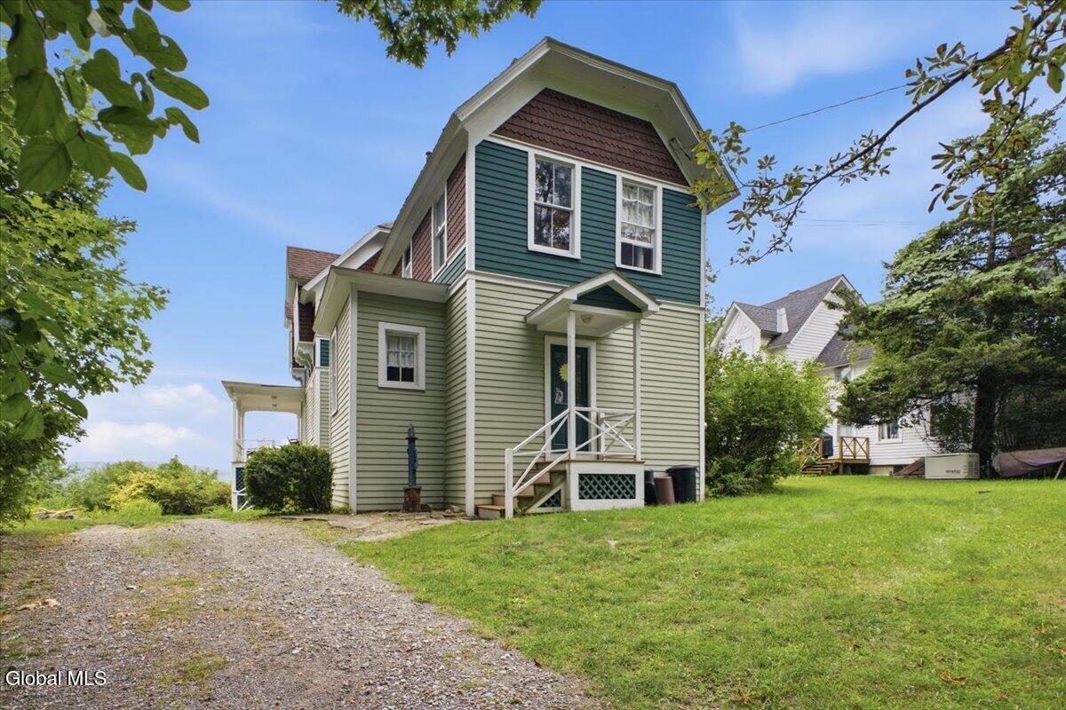 24 Holman Hill Road