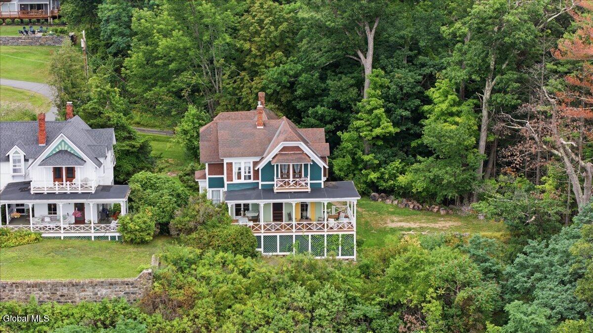 24 Holman Hill Road