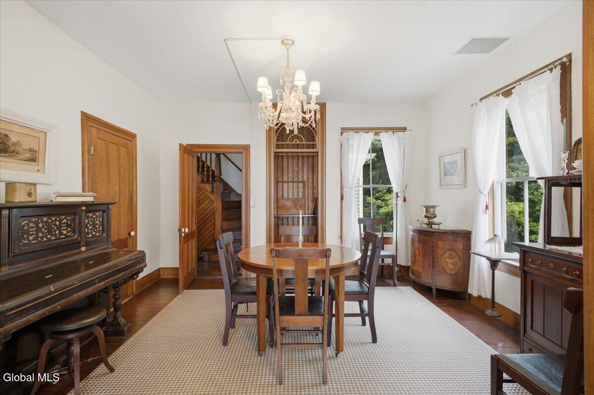 24 Holman Hill Road