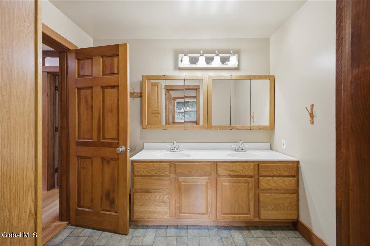 390 Eddy Road