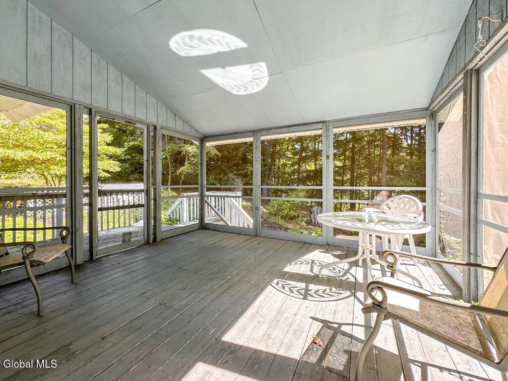 16 Summit Drive