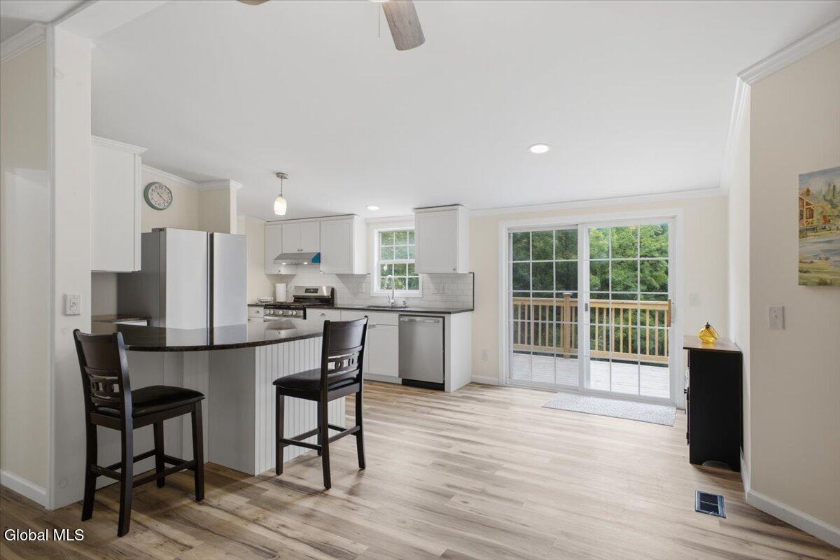 434 Potter Hill Road