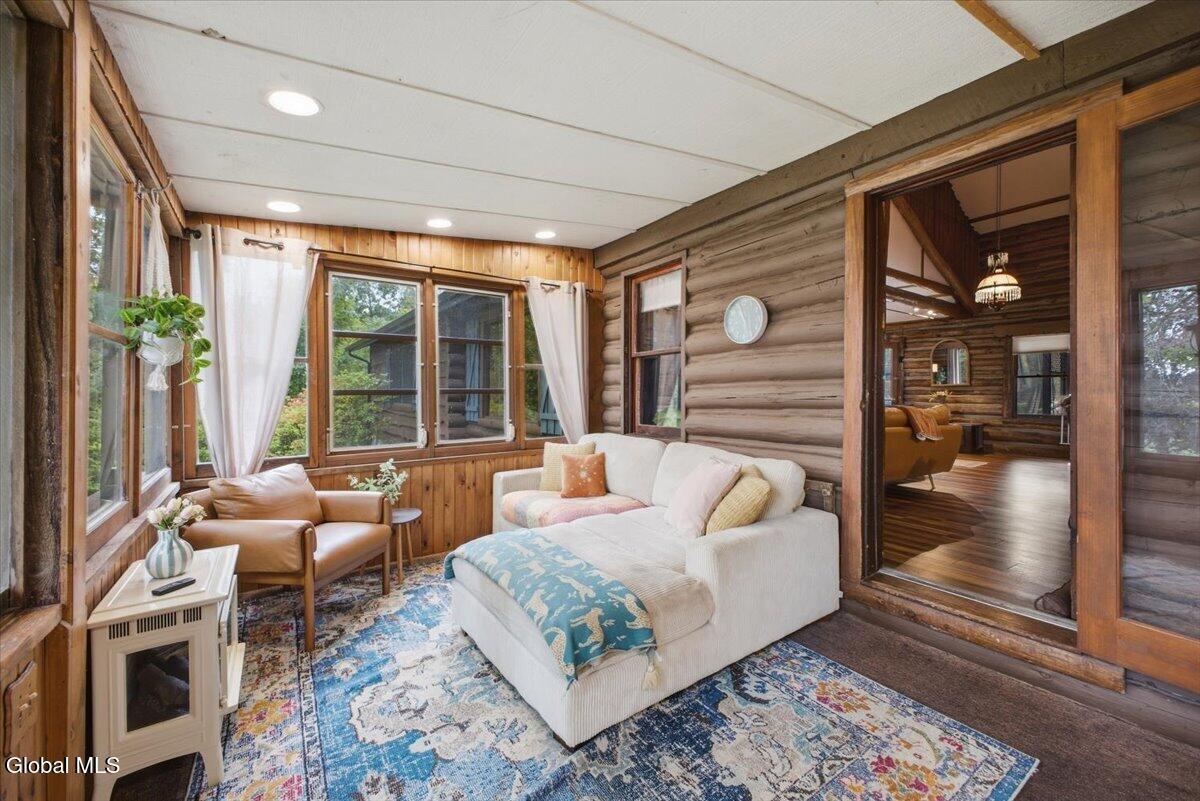 317 Glen Lake Road