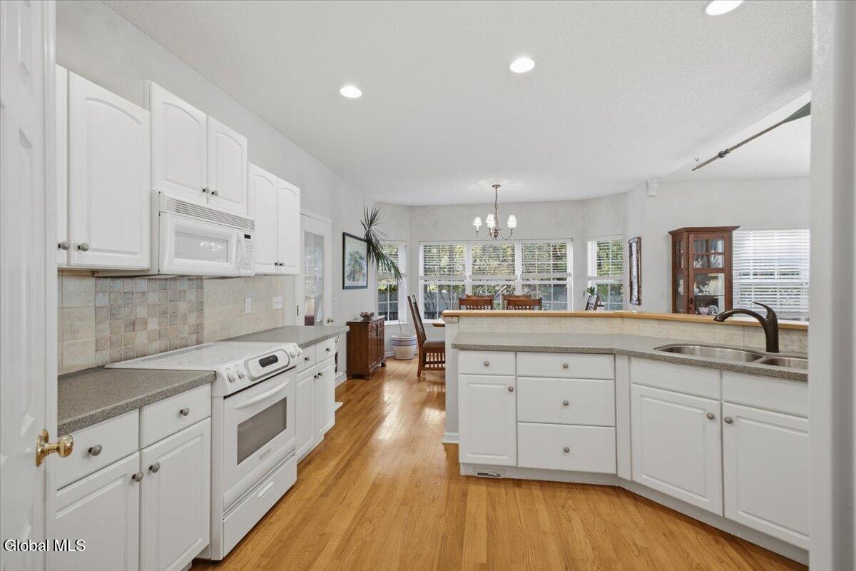 40 Lehland Drive