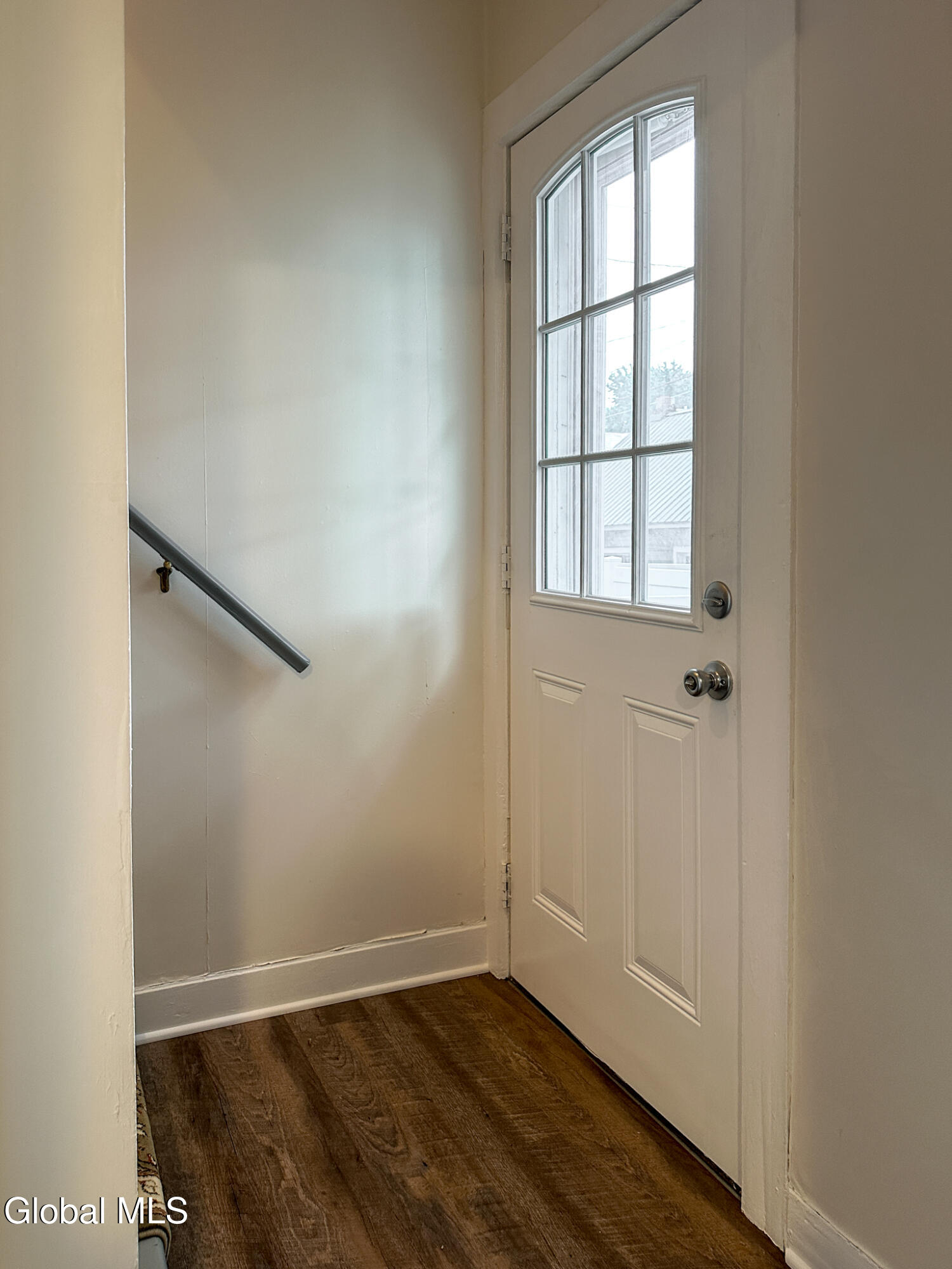 9 Flandreaux Avenue