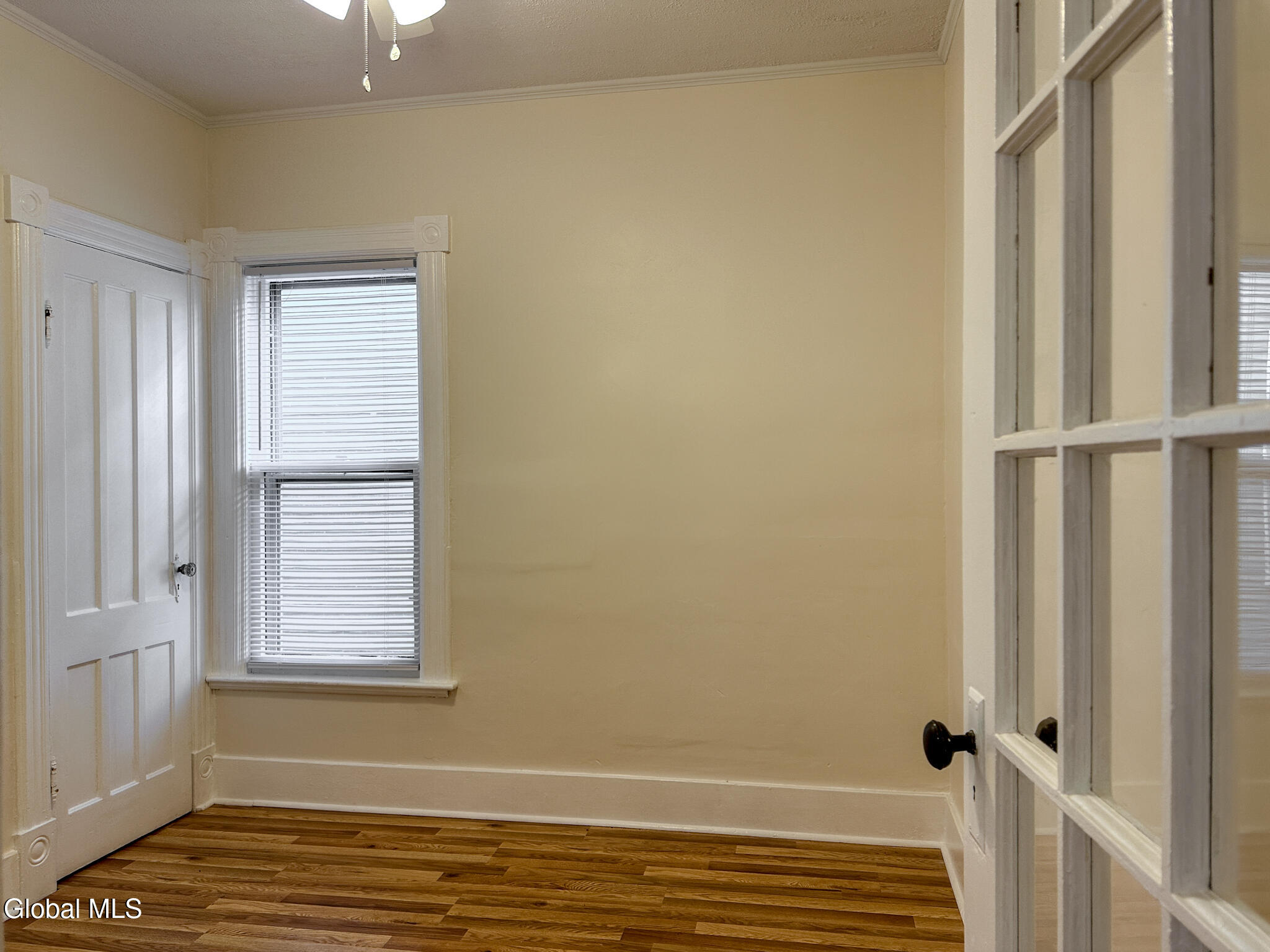 9 Flandreaux Avenue