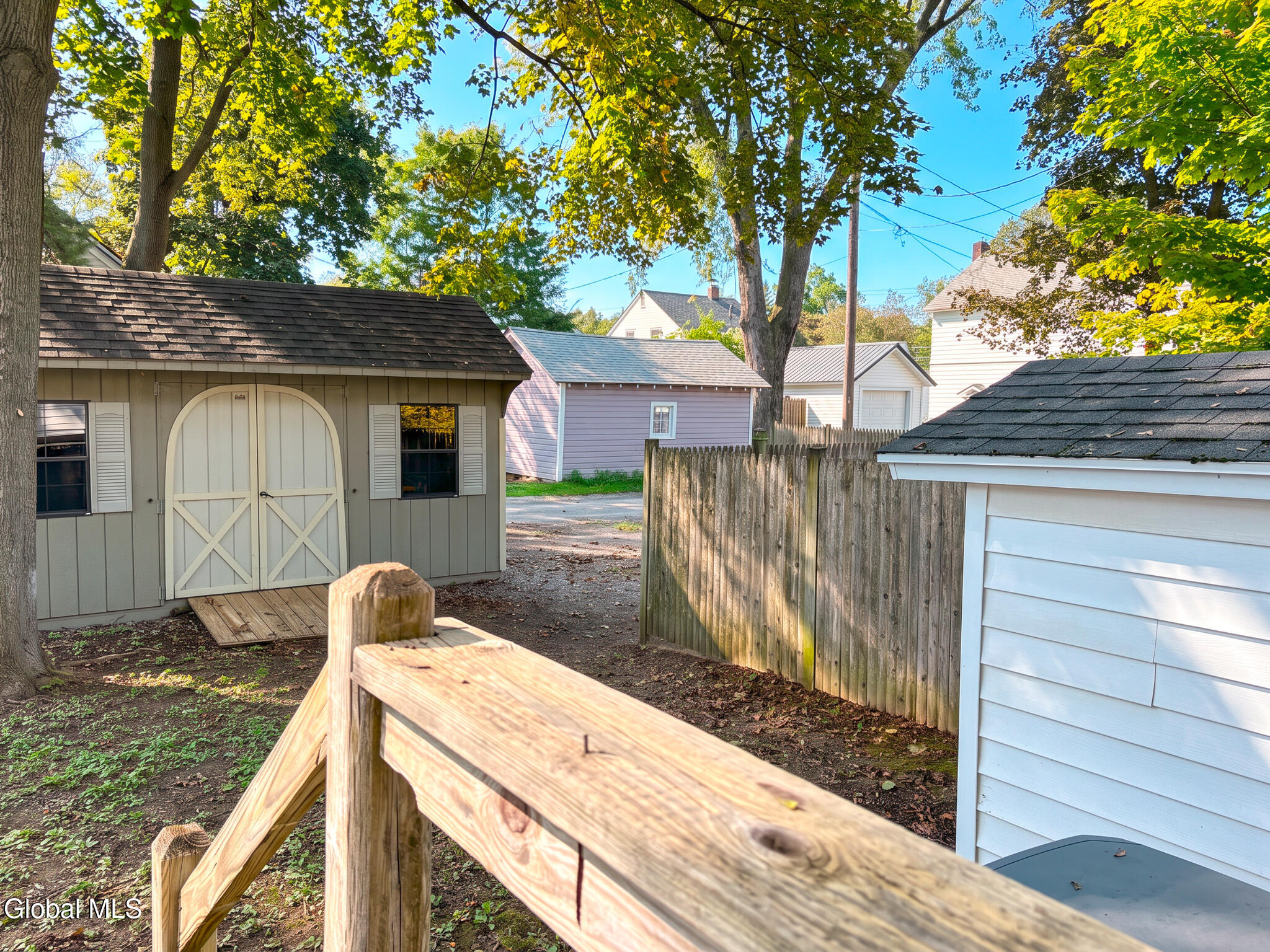 9 Flandreaux Avenue