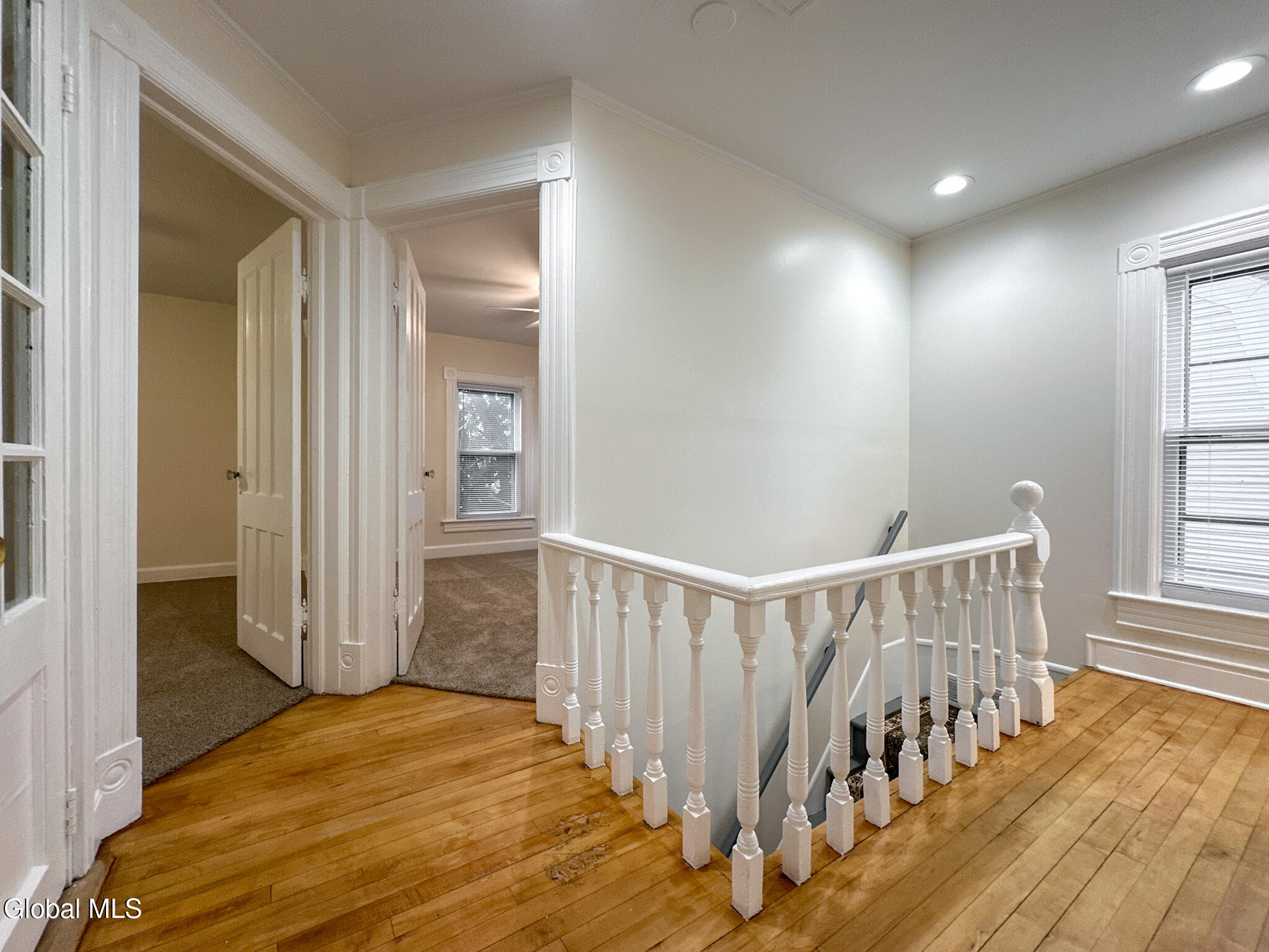 9 Flandreaux Avenue