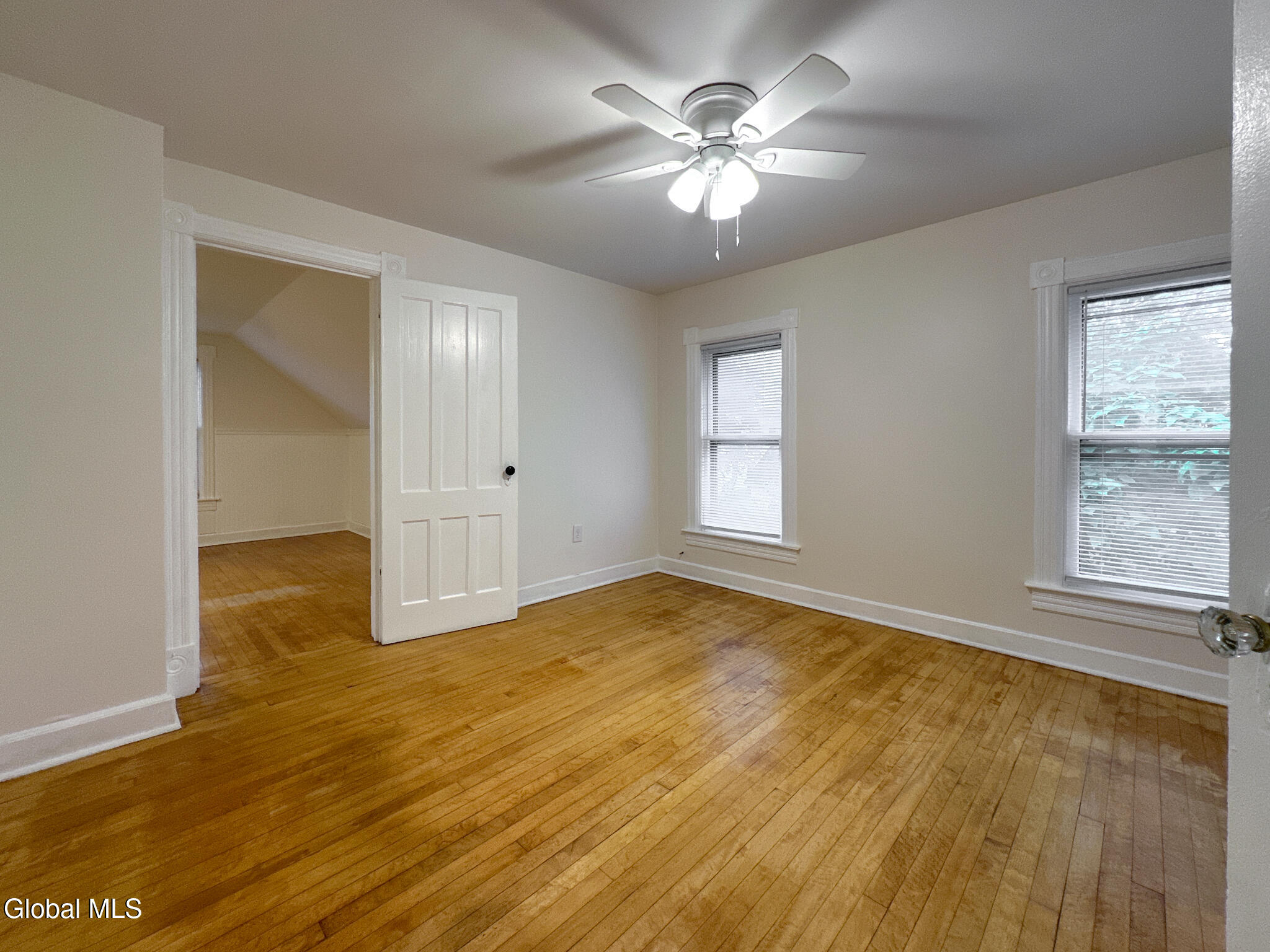 9 Flandreaux Avenue