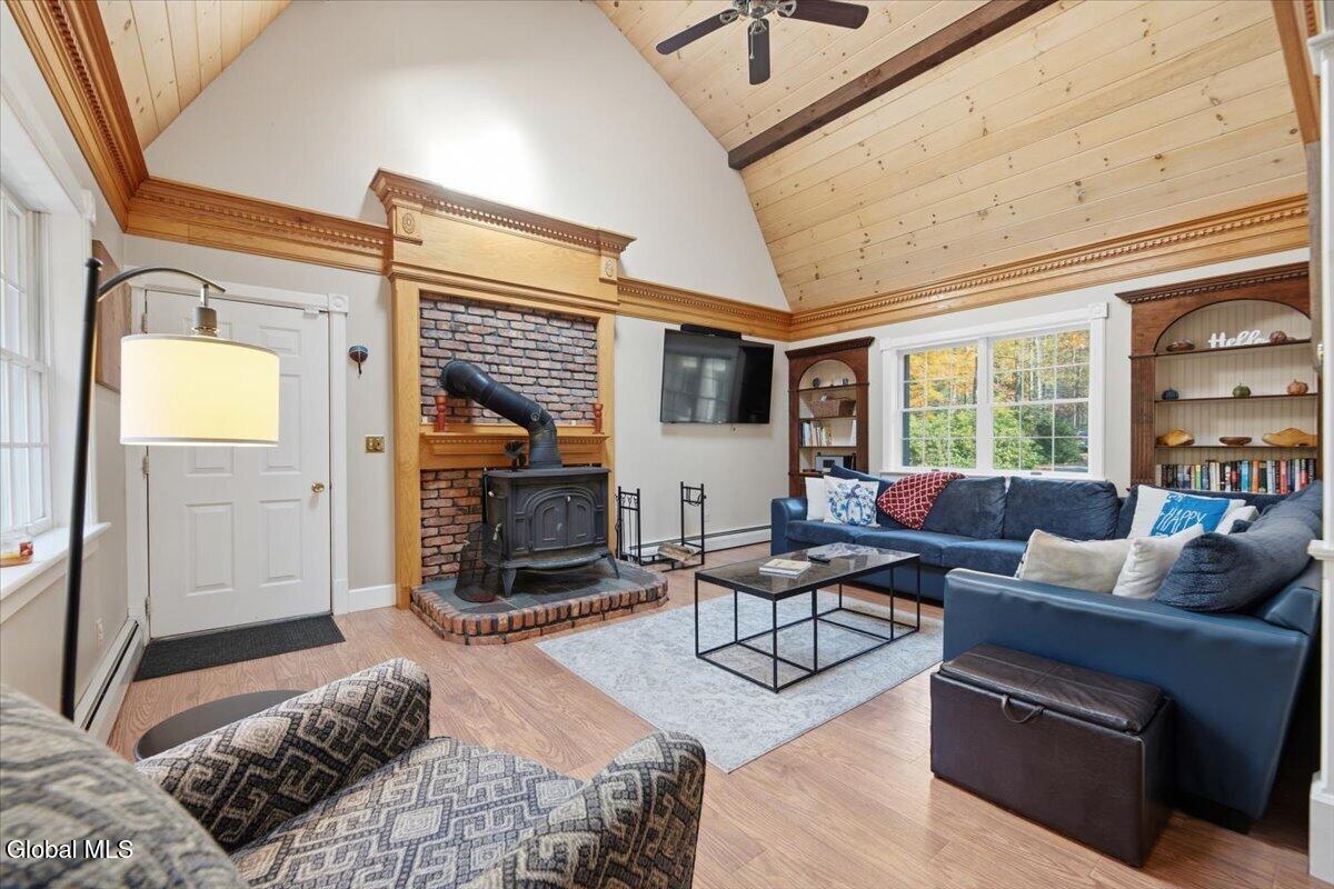 1547 S Johnsburg Road