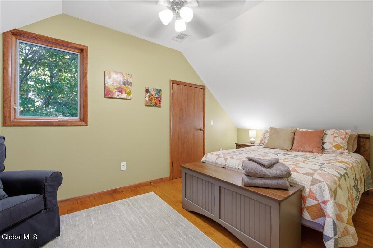 12 Lapham Road