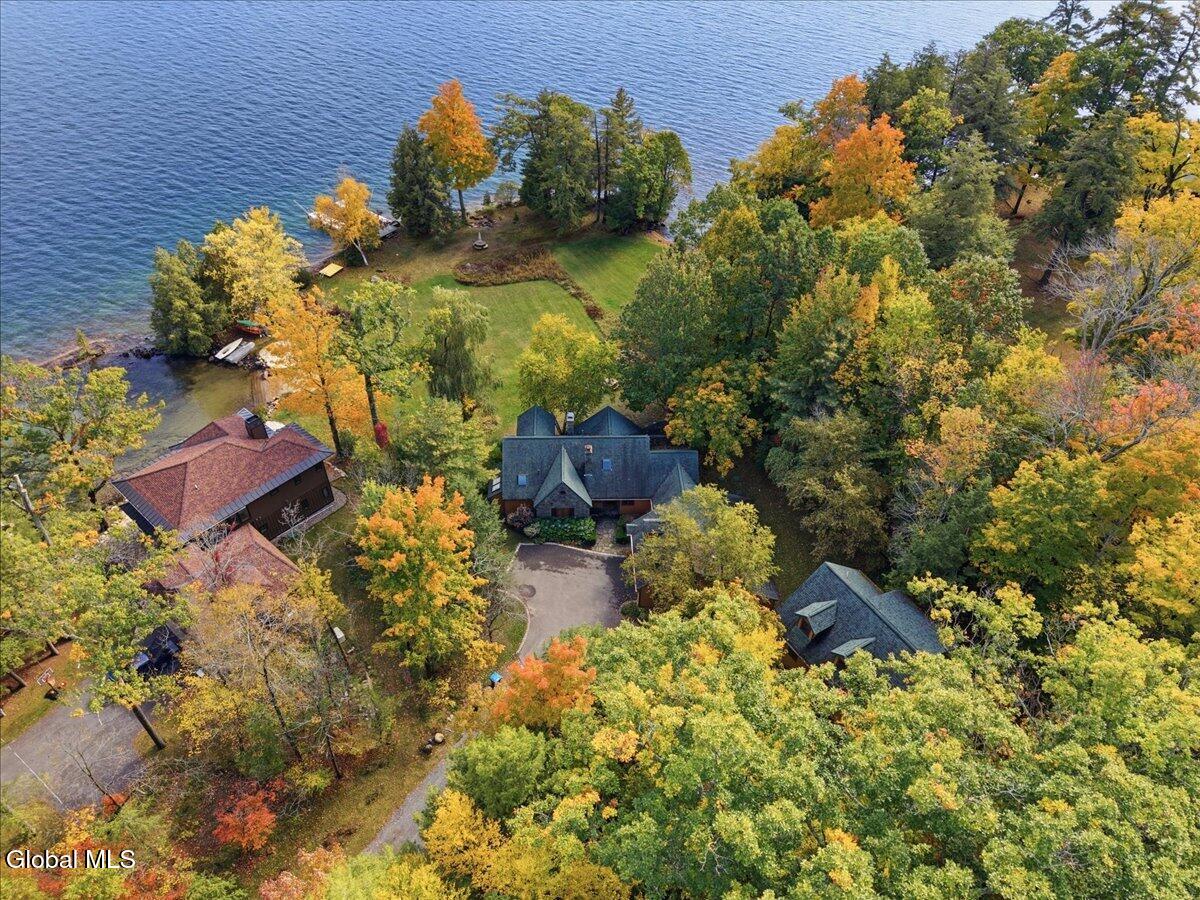 12 Lapham Road