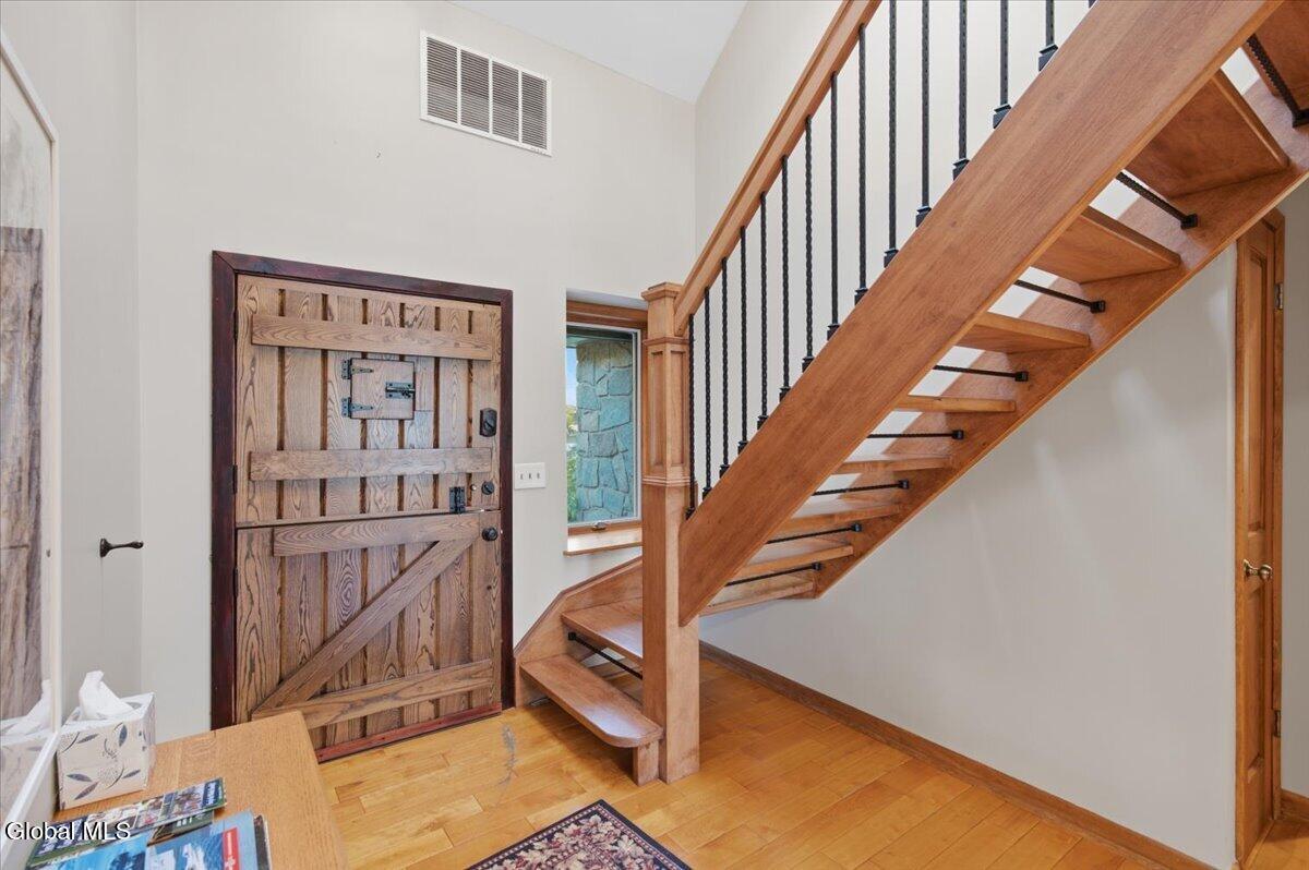 12 Lapham Road
