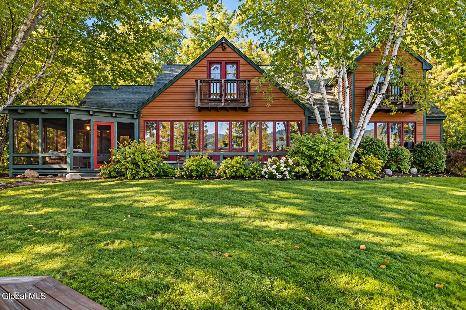 12 Lapham Road