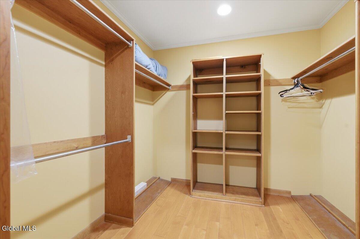 12 Lapham Road