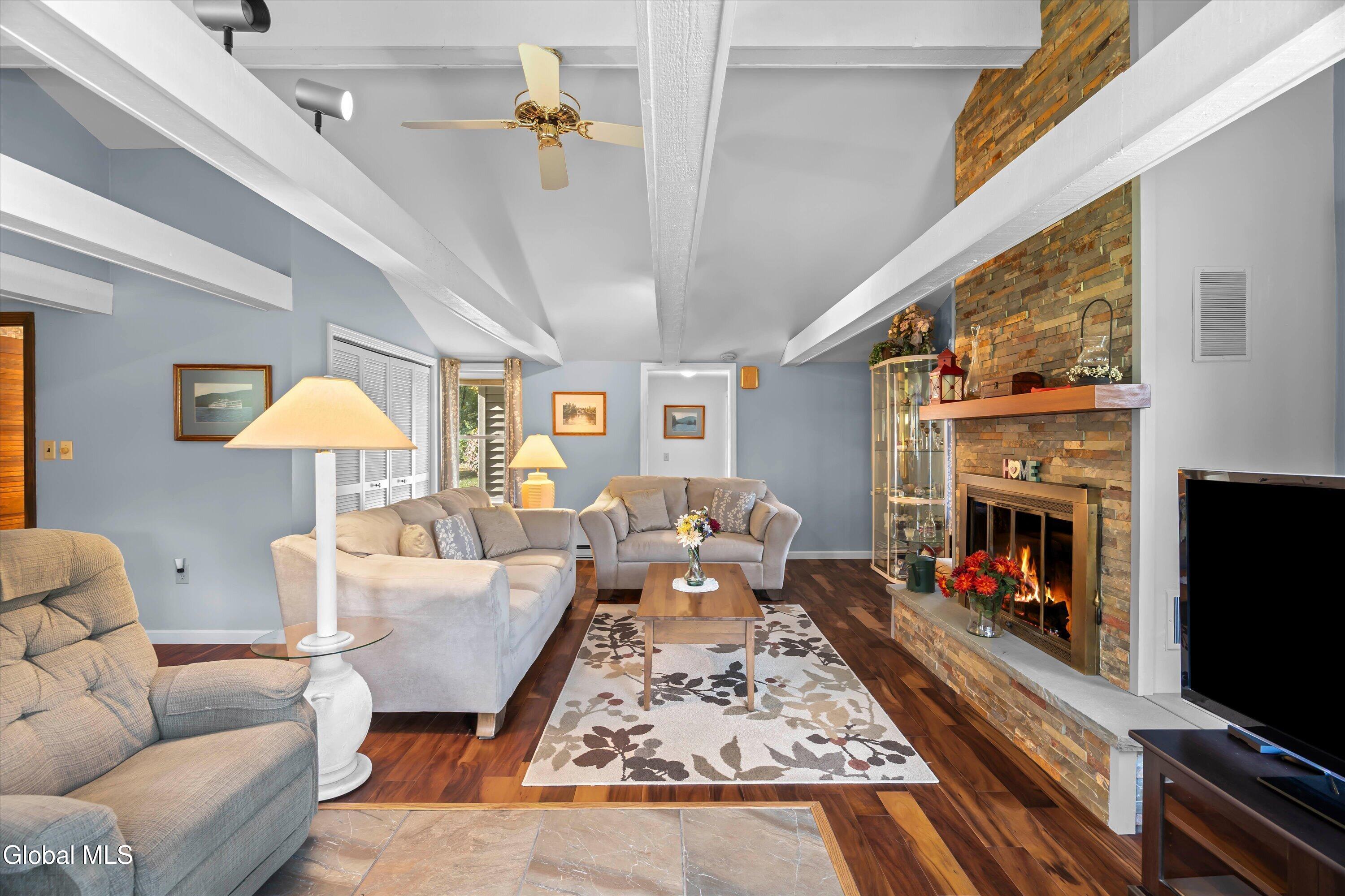 86 Seelye Road