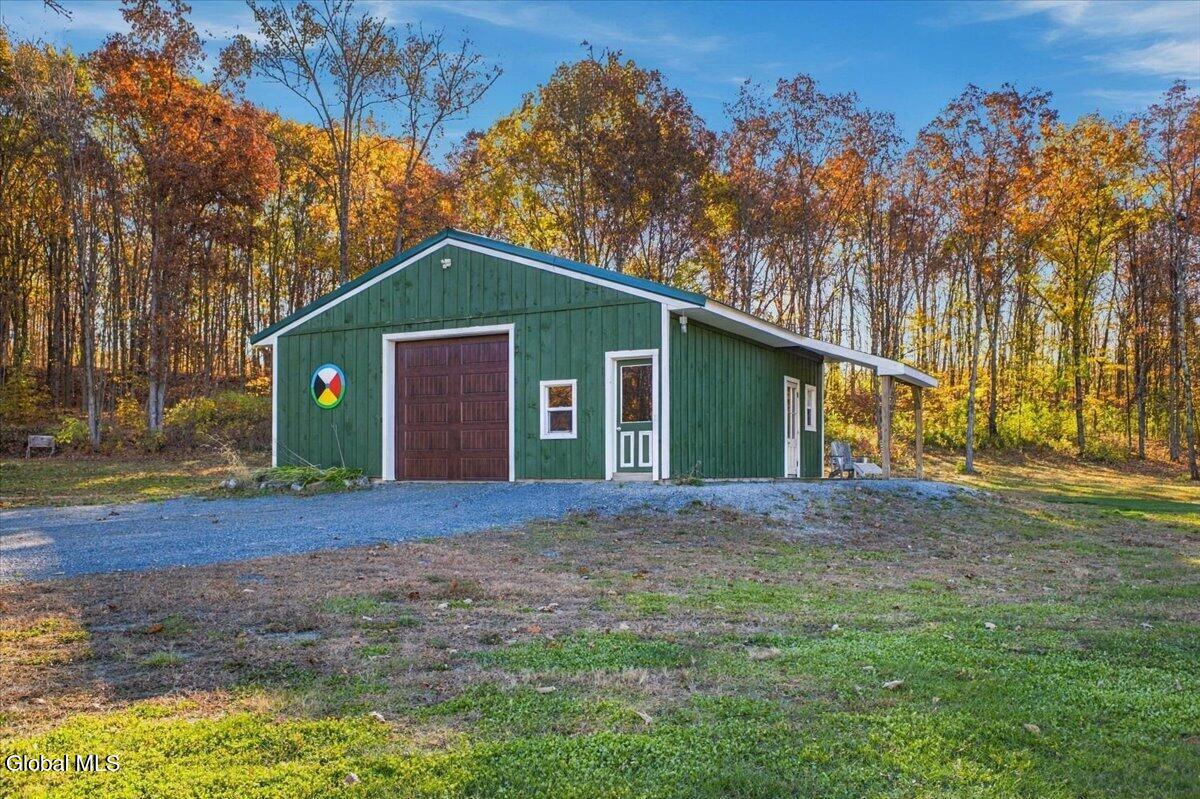 110 Holmes Road