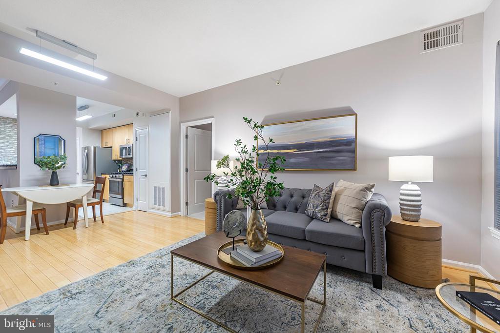 715 6TH STREET NW 305