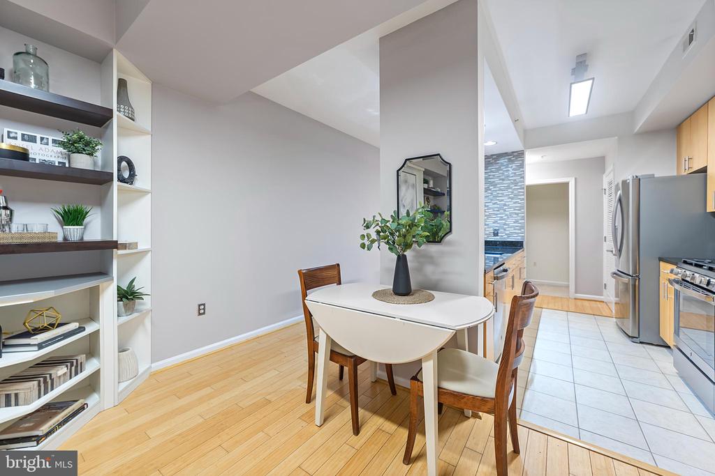 715 6TH STREET NW 305