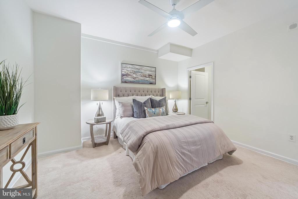 715 6TH STREET NW 305