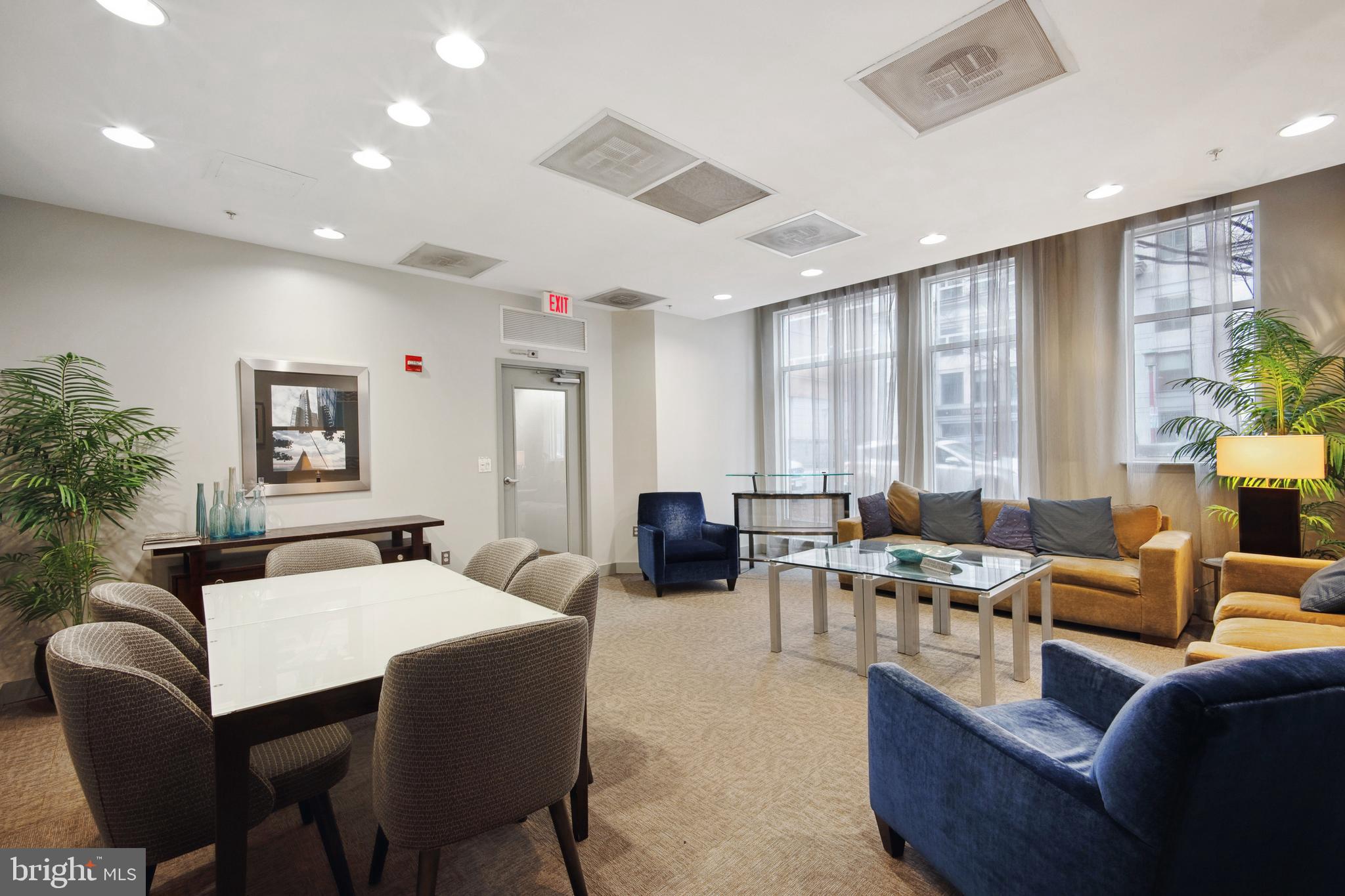 715 6TH STREET NW 305