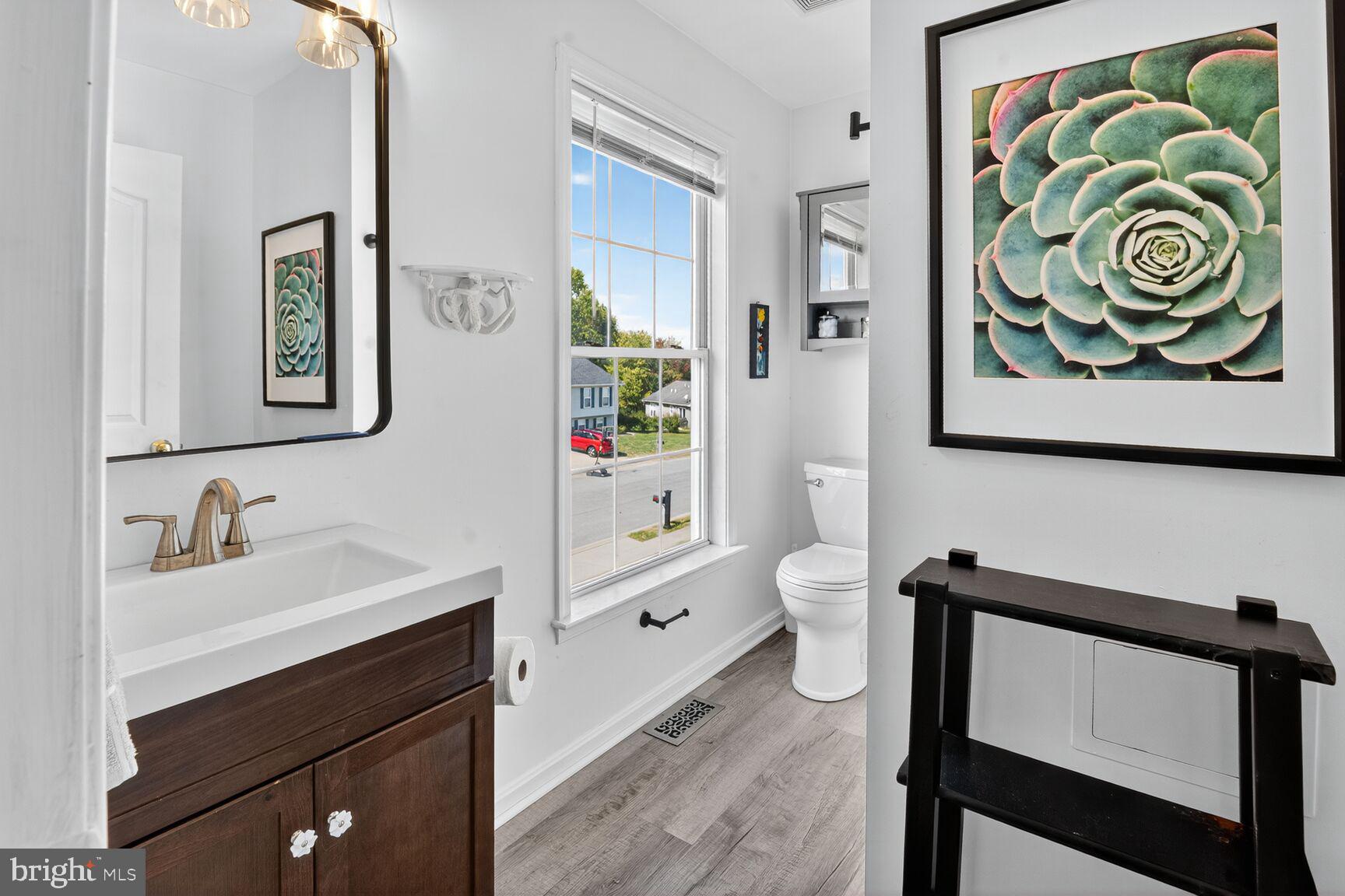 71 FAIRGROUND AVENUE