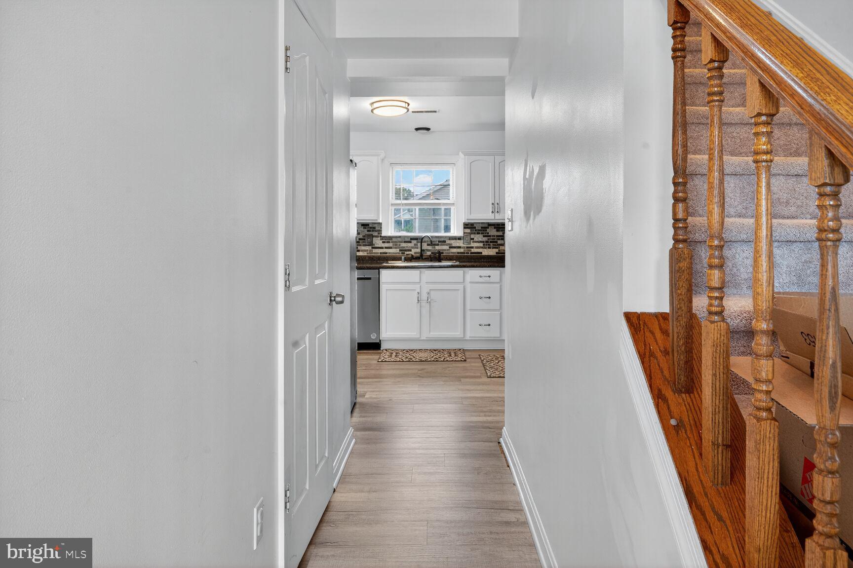 71 FAIRGROUND AVENUE