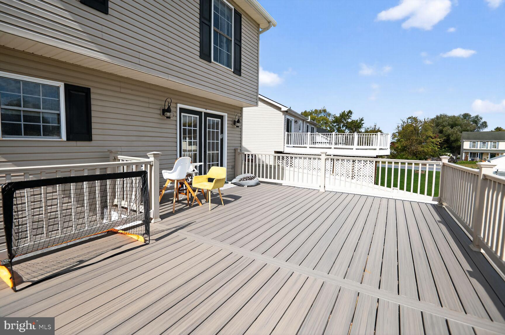 71 FAIRGROUND AVENUE