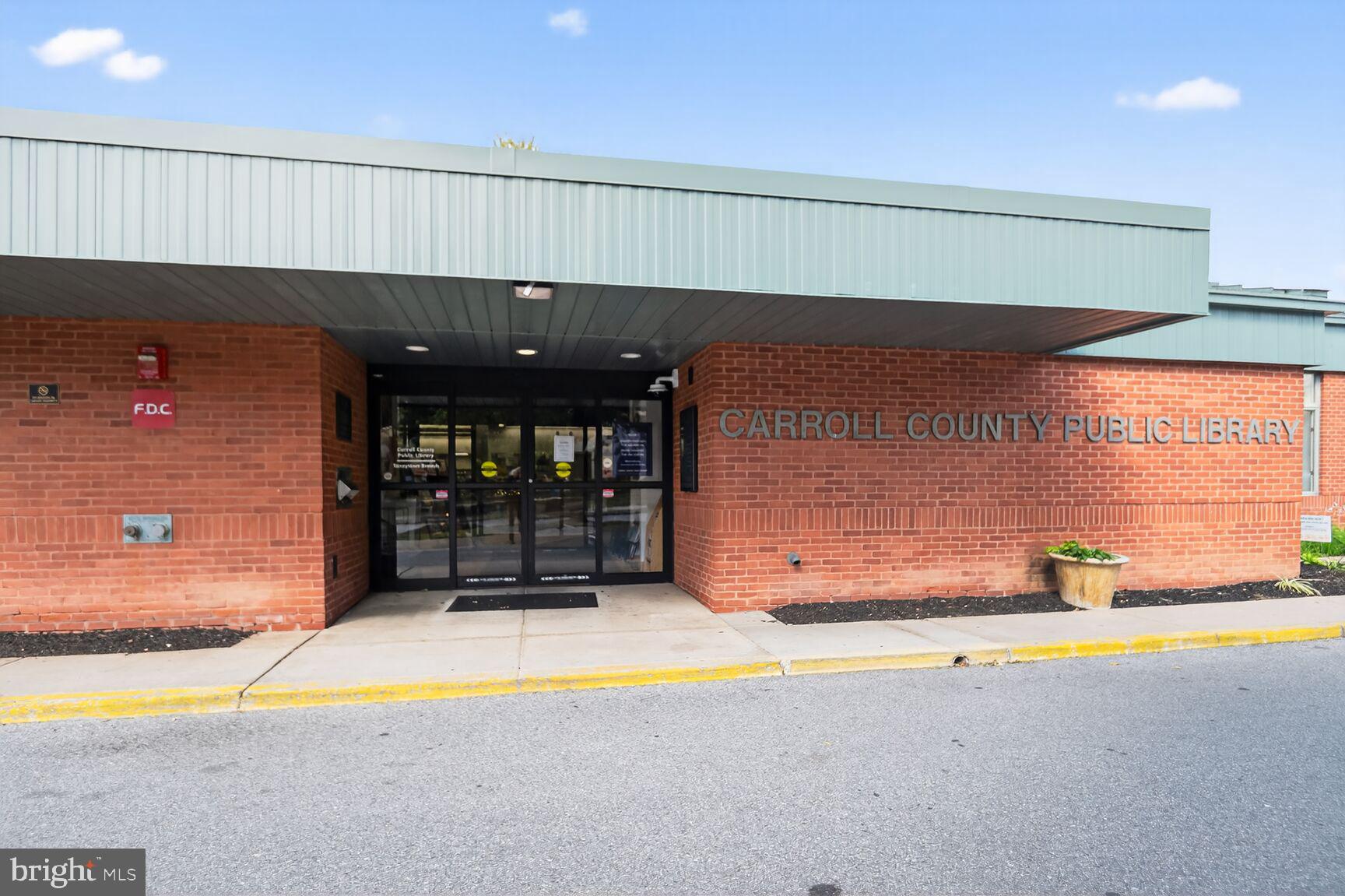 71 FAIRGROUND AVENUE