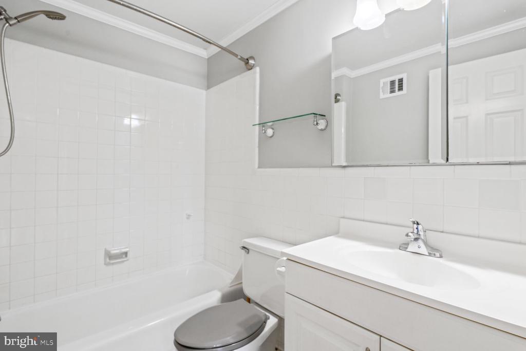 5001 SENTINEL DRIVE 11