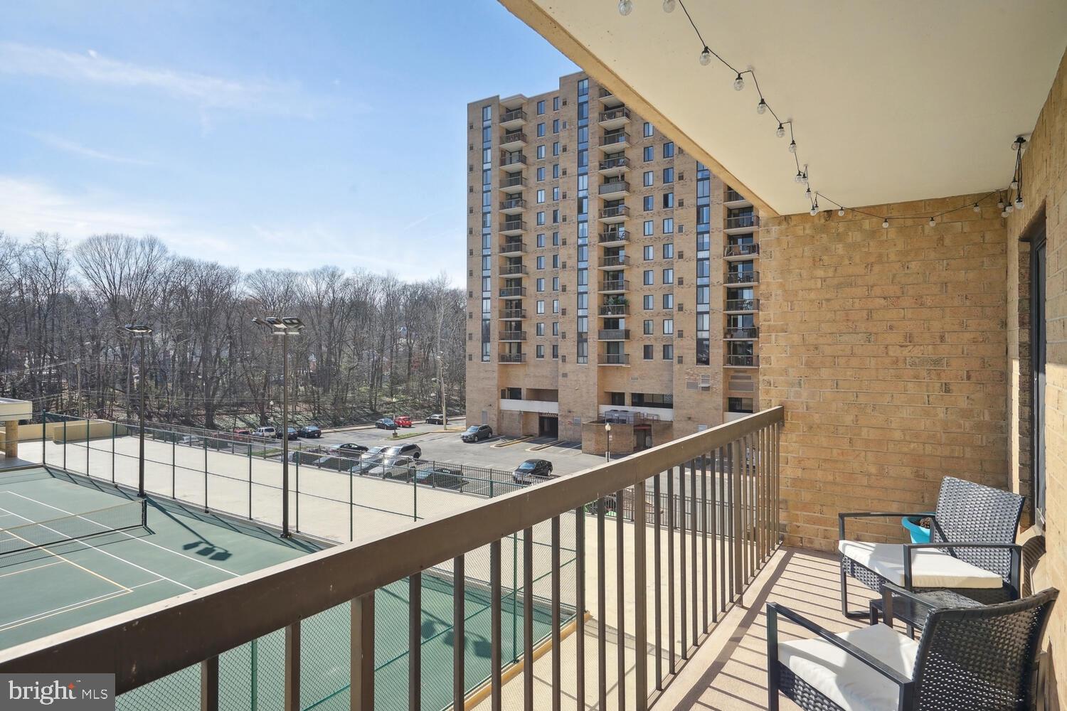 4500 S FOUR MILE RUN DRIVE 121